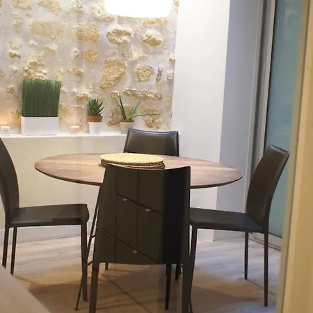 Esprit Bordelais Apartman